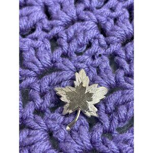 Vintage Monet Silvertone Maple Leaf Brooch 1 inch